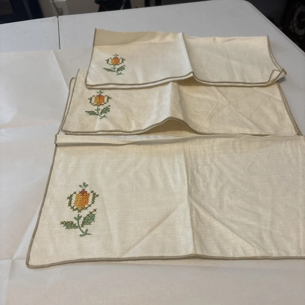 Needlepoint Napkins Vintage Set Of 3